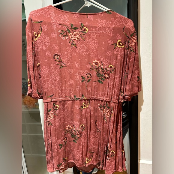 Torrid pink/orange peasant blouse - Picture 3 of 3